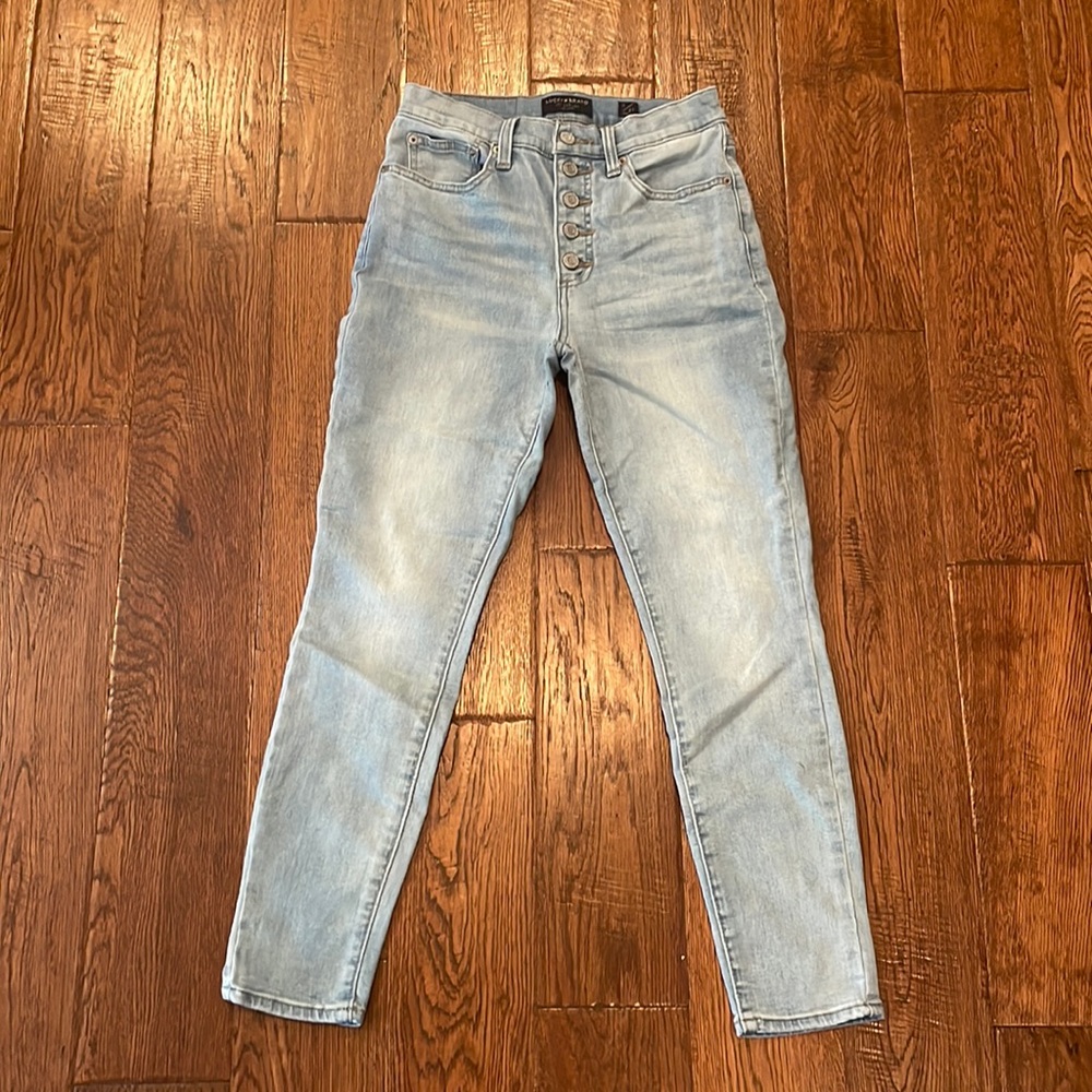 skinny jeans